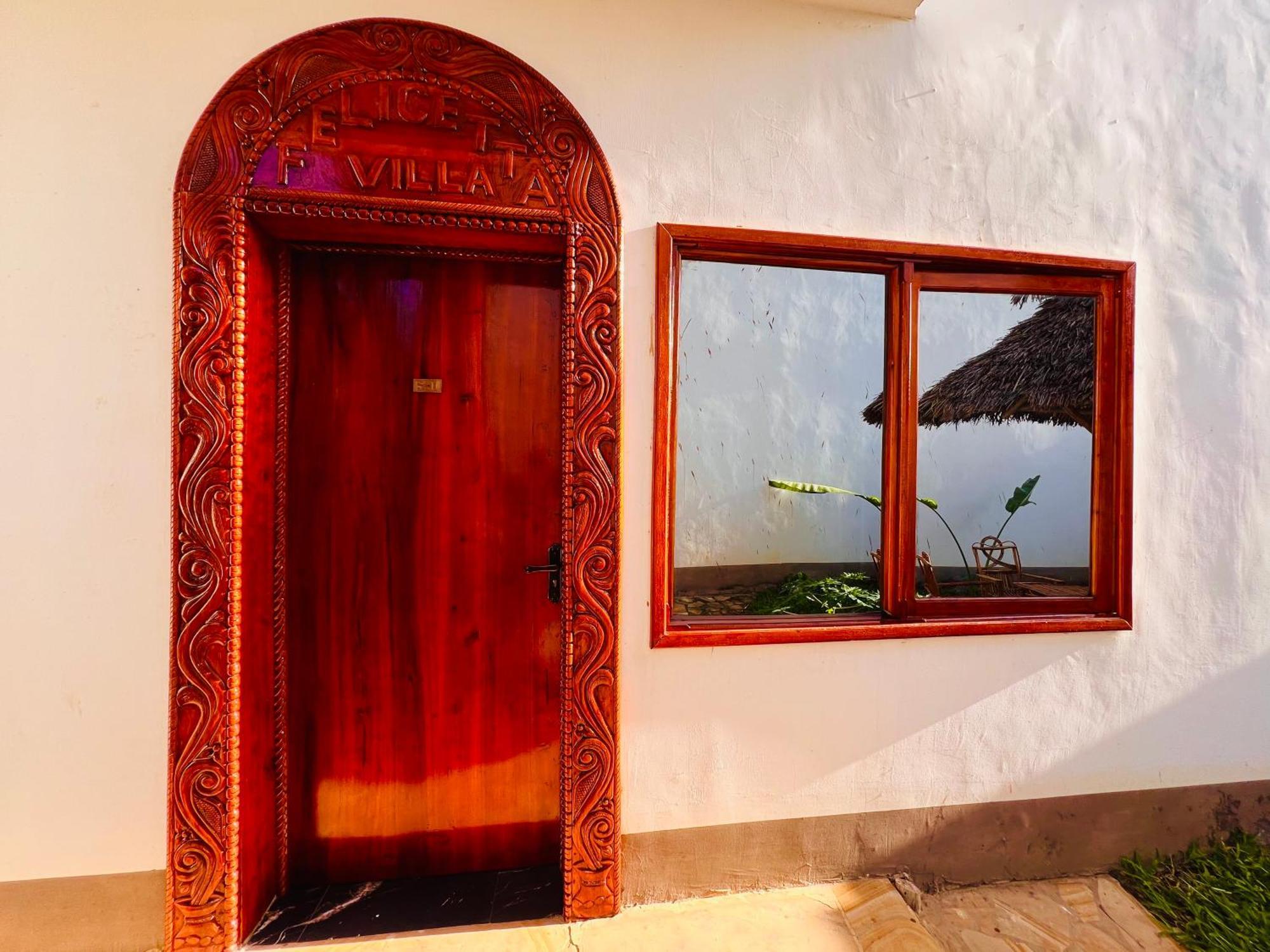 Tropical Nungwi Hotel Exterior photo