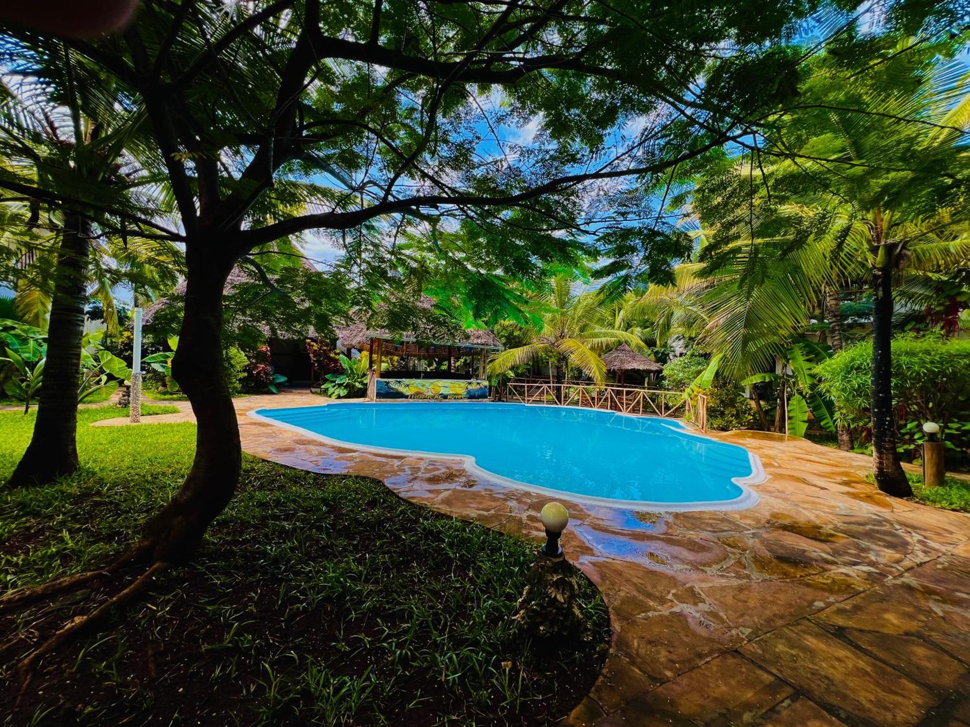 Tropical Nungwi Hotel Exterior photo